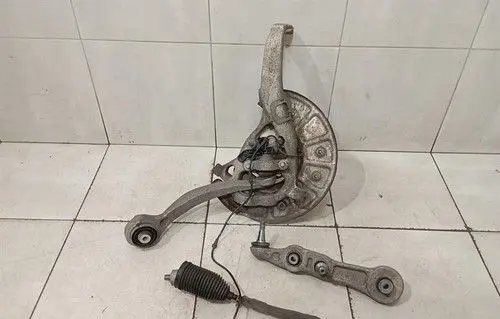 Mercedes-Benz C W205 Front wheel bearing hub A2053309903