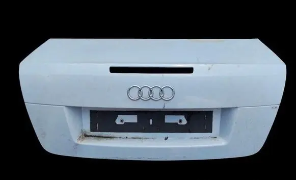 Audi A4 S4 B7 8E 8H Tailgate/trunk/boot lid 8H0827023