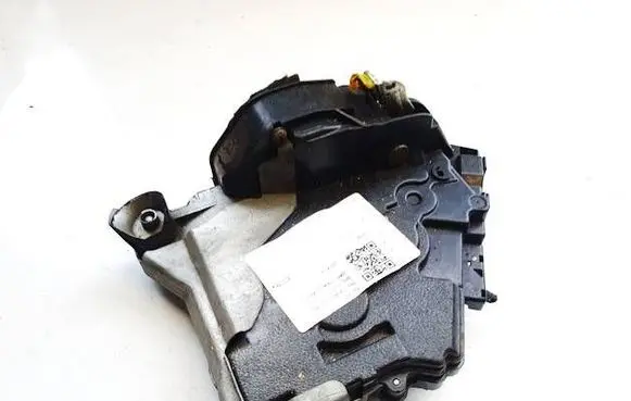 Toyota Prius (XW20) Front door lock md4 md-4