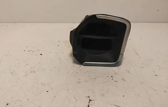 Ashtray (front)