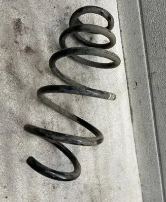 Opel Insignia A Rear coil spring