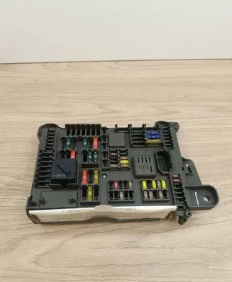 BMW X5 E70 Fuse module 518954021A 693168704 0785870693168704