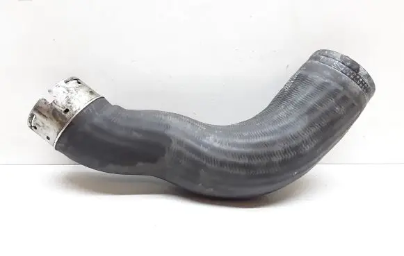 Intercooler hose/pipe
