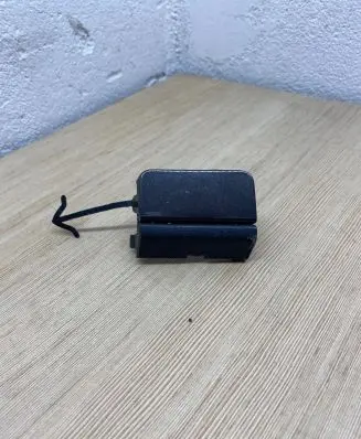 Volkswagen Touareg I Front tow hook cap/cover 7L6807186