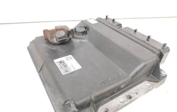 Toyota RAV 4 (XA30) Engine control unit/module 8966142C10 1758097743