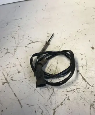 Iveco Daily 6th gen Exhaust gas temperature sensor 5801857415