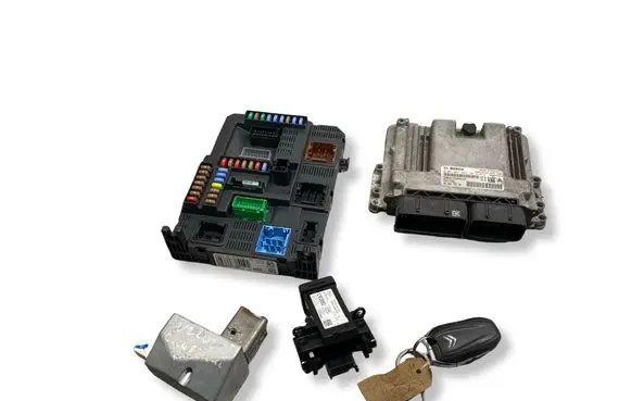 Citroen C4 Grand Picasso Engine ECU kit and lock set 9806460480 9809478580 0281031043