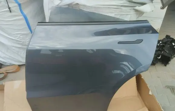 Tesla Model Y Rear door