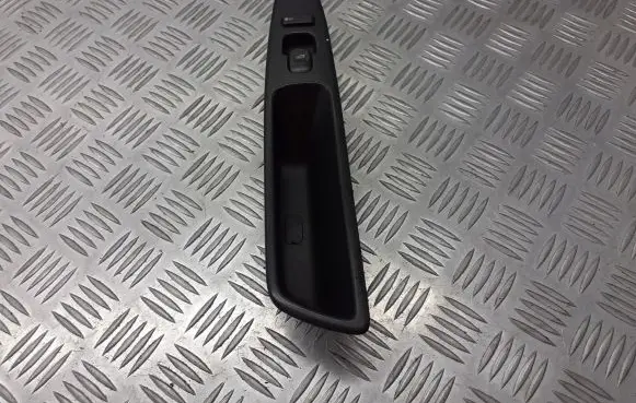 Volvo S40 Quarter vent window switch 30889753