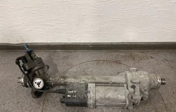BMW 3 F30 F35 F31 Steering rack 6867859