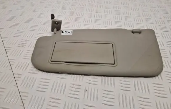 Renault Kadjar Sun visor