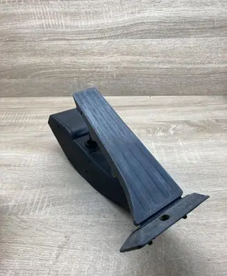 BMW 7 E65 E66 Accelerator throttle pedal 6772645