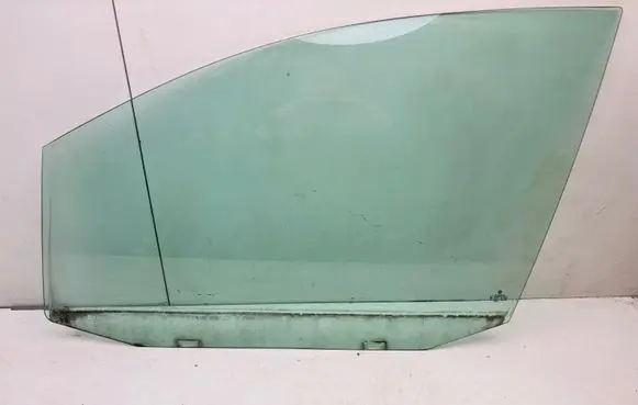 Volkswagen Touran II Front door window glass four-door DOT682M3236AS2 43R001582 E000199