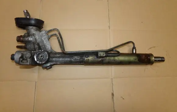 Volkswagen Polo III 6N 6N2 6NF Steering rack
