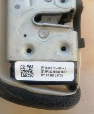 Tesla Model Y Front door lock 15006730b