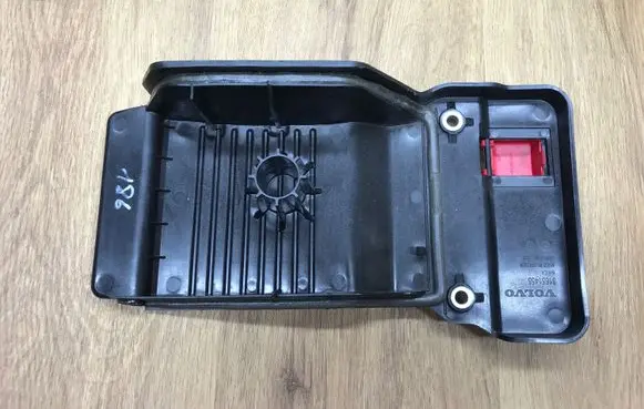 Volvo XC90 Battery box tray cover/lid BHFCA 31651455