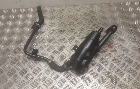 Opel Insignia A Oil breather separator 70367396 55575980