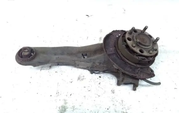 Dodge Caliber Rear wheel hub spindle/knuckle 