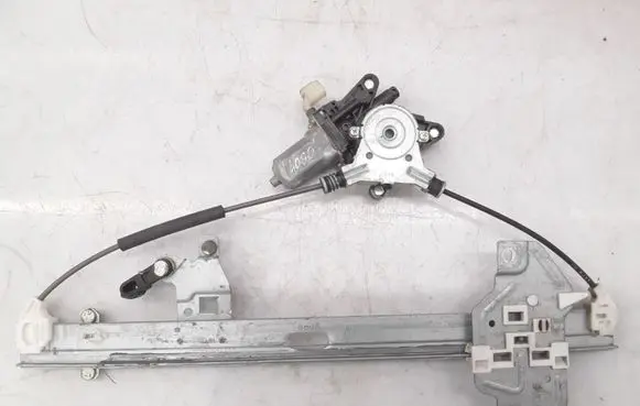 KIA Carnival Rear door window regulator with motor 824604D020 2621003590