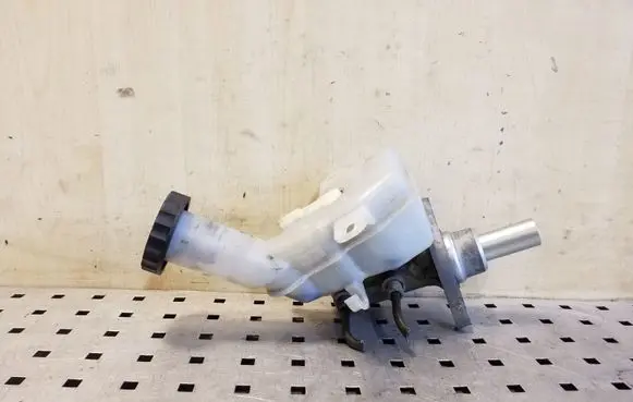 Mitsubishi Outlander Master brake cylinder 220536