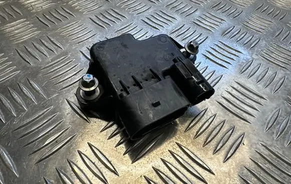 Mercedes-Benz C W206 Glow plug pre-heat relay A6549000001 22216001991