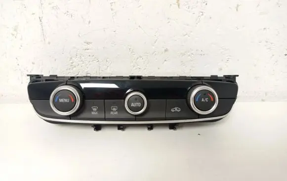 Opel Crossland X Air conditioner control unit module 98226289YX