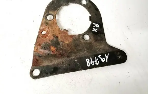 Mazda 6 Engine mounting bracket