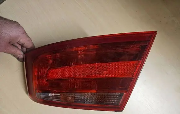 Audi A5 8T 8F Rear/tail lights 8T0945096 AU484
