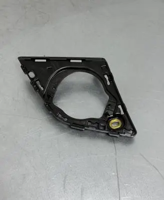 Audi Q7 4M Side speaker frame 4M0035428