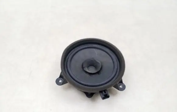 Volvo V50 Panel speaker 30752083