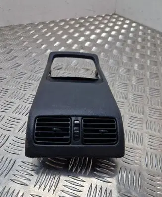 Nissan X-Trail T31 Dash center air vent grill 687944P000 4125161100