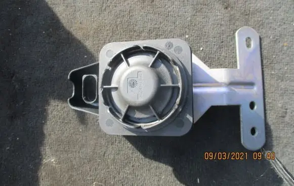 Volkswagen Golf VII Horn signal VW5G0951227B