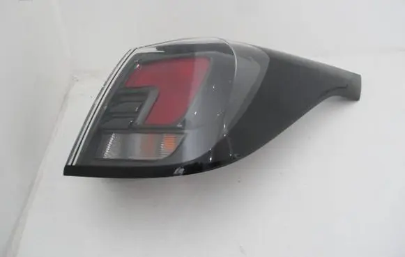 Opel Crossland X Rear/tail lights 39235952