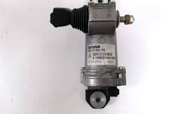 Mercedes-Benz ML W163 Vent window/glass motor A1638201442