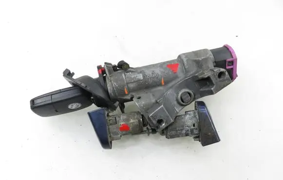 Volkswagen New Beetle Ignition lock 4B0905851C