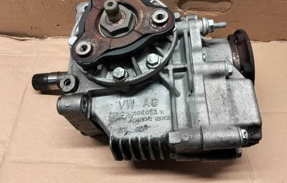 Audi A3 S3 8L Gearbox transfer box case 02M409053H 409053H 32894000408