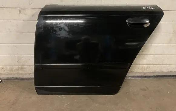 Audi A4 S4 B7 8E 8H Rear door