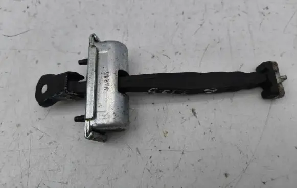 Jeep Cherokee Rear door check strap stopper
