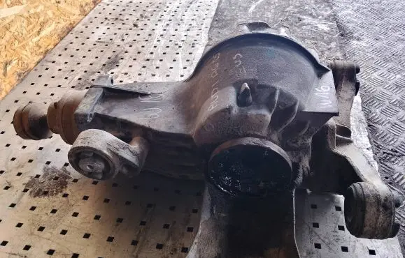 Audi A6 S6 C5 4B Rear differential