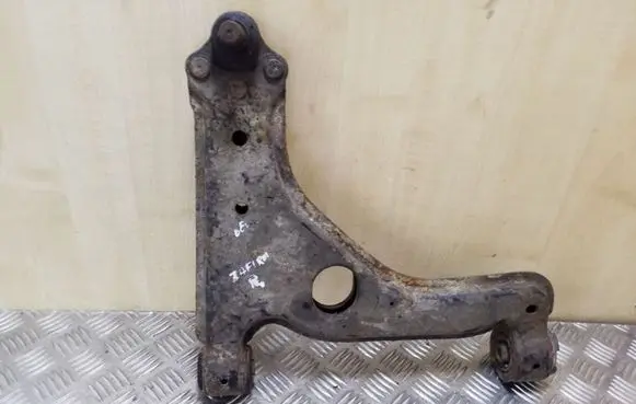 Opel Zafira B Front lower control arm/wishbone