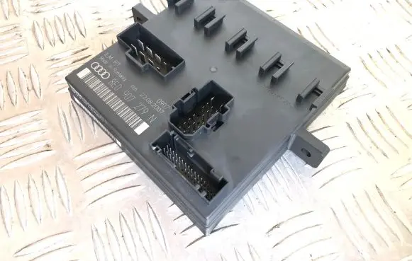 Audi A6 S6 C6 4F Comfort/convenience module 8E0907279N