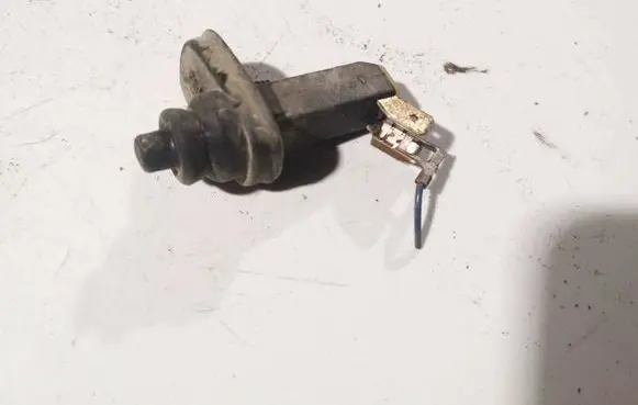 Audi A6 S6 C4 4A Front door sensor coupe 
