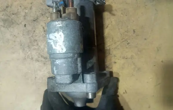 Volvo V60 Starter motor 30659576 BB4KA 04C5