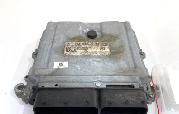 Mercedes-Benz E W212 Engine control unit/module ECU A6429002900