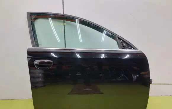 Audi A6 S6 C6 4F Front door LZ9Y