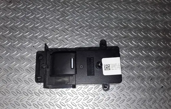 Honda CR-V Electric window control switch 35770SWAG010M2
