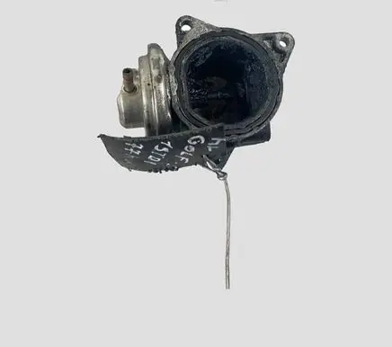 Volkswagen Golf V EGR valve 038129637D