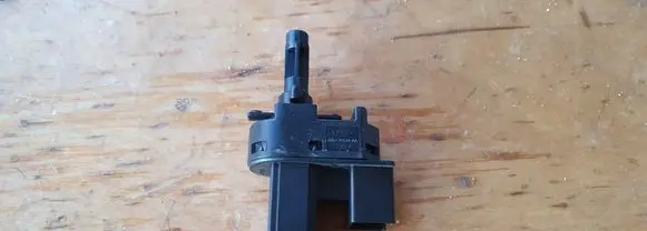 Clutch pedal sensor