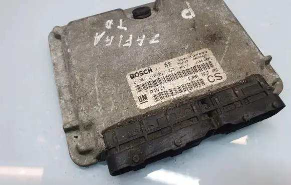 Opel Zafira A Engine control unit/module 09133269 0281010021