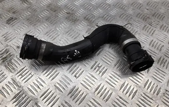 Audi Q5 SQ5 Engine coolant pipe/hose 8R0121055B